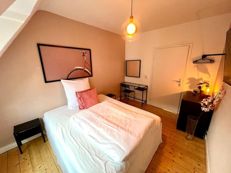 Stadtoase Design Wohnung In Der Altstadt Von Koblenz Koblenz  Eksteriør billede