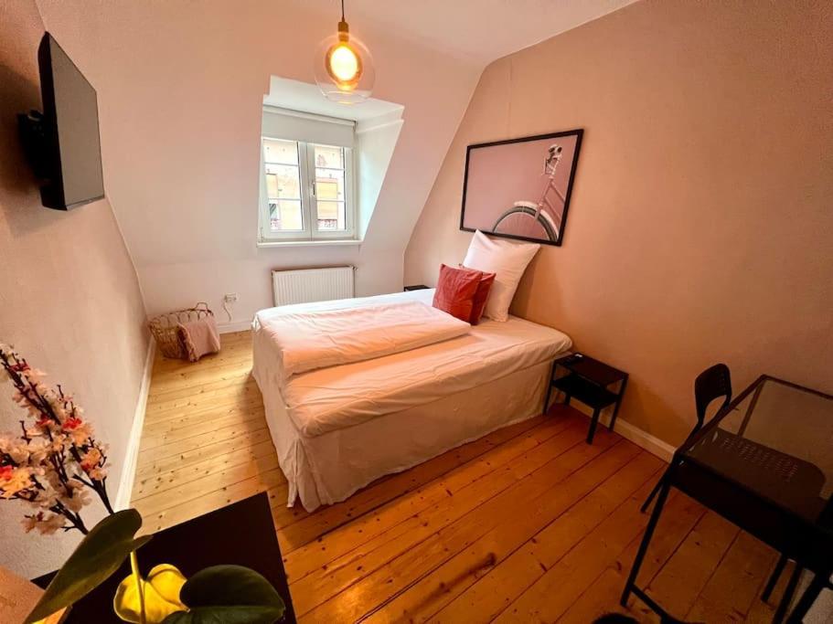 Stadtoase Design Wohnung In Der Altstadt Von Koblenz Koblenz  Eksteriør billede